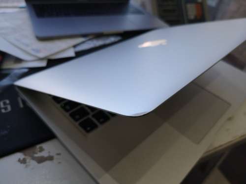 **EXCELLENT**ULTIMATE 2015 APPLE MACBOOK AIR i5*128GB SSD*4GB RAM*